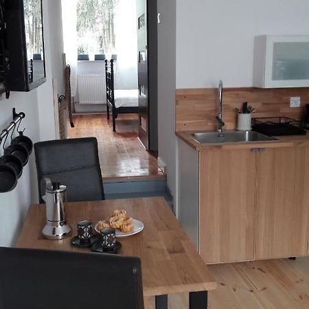 Gdynia, Sea Shell - Czarujacy, Dyskretny Loft Dla Pary Z Parkingiem - Blisko Dzikiej Plazy I Centrum Esterno foto